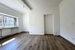 Sanierter Erstbezug- sehr helle 2-Zimmerwohnung, auch als Gewerbe nutzbar – Die vollständige Adresse der Immobilie erhältst du vom Anbieter., 12247 Lankwitz, Berlin – Vorschaubild 11