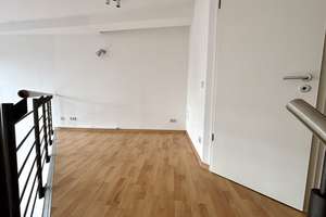 WOHNEN IN DEN ELSTER-LOFTS | Wasserseite | 2 Zi.-Mais.-Whg. mit EBK | Galerie | Balkon und TG-Stellp – Nonnenstraße 21a, 4229 Plagwitz, Leipzig – Vorschaubild 7