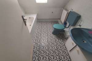 günstige 3 Zi Dachgeschoss Wohnung in zentraler Lage Elberfeld Nordstadt – Albrechtstr. 19, 42105 Elberfeld, Wuppertal – Vorschaubild 10