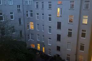 2-Zimmer-Altbauwohnung im ruhigen Gartenhaus von Prenzlauer Berg 72 qm – provisionsfrei  – Danziger Strasse 195, 10407 Prenzlauer Berg, Berlin – Vorschaubild 2