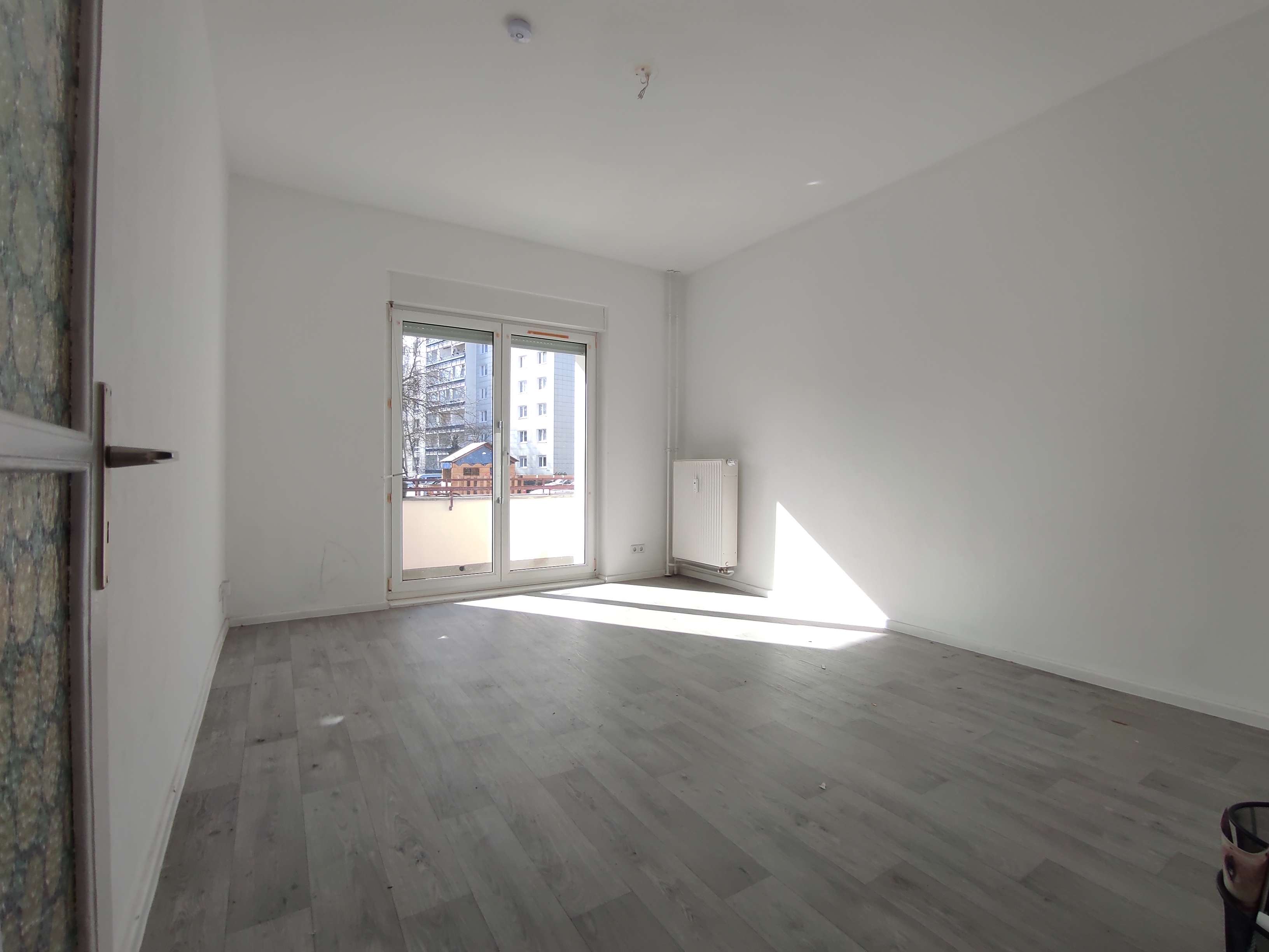 Charmanter Altbau mit Balkon nach Süden & Kellerabteil – ☎️ 0172-3261193, Berlin – Bild 4