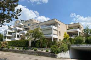 Modernisierte Traumwohnung mit sonnigem Westbalkon in Stuttgart-Riedenberg