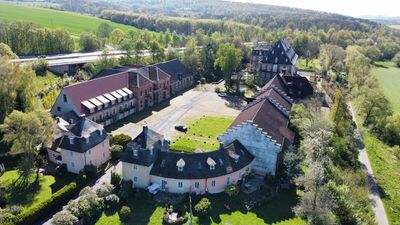 Hier werden Träume zu einer Vision: 
Exklusives Anwesen - Haus Füchten - in der Soester Börde