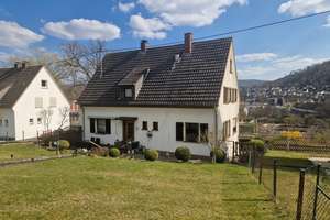 Großzügiges Ein- bis Zweifamilienhaus mit schönem Garten und Garage, Alte Dreisbach! – Die vollständige Adresse der Immobilie erhältst du vom Anbieter., 57080 Niederschelden, Siegen – Vorschaubild 3