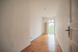 Urbane Wohnoase mit Altbauflair und Loft-Potenzial im Herzen von Prenzlauer Berg – Schönhauser Allee 28, 10435 Prenzlauer Berg, Berlin – Vorschaubild 4