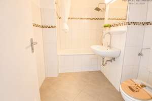 Bezugsfrei: Barrierefreier Wohntraum mit EBK und Balkon – Die vollständige Adresse der Immobilie erhältst du vom Anbieter., 90471 Langwasser Nordwest, Nürnberg – Vorschaubild 2