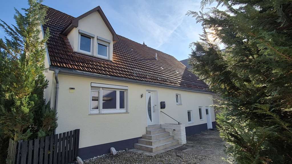 Immobilie in Herbrechtingen - Schönes Fachwerkhaus mit viel Potenzial - Bild 2