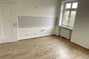 Anmieten und 500 EUR WM-Prämiengutschein sichern! Stilvolle 2-Zimmer-Wohnung in Duisburg Ruhrort – Krusestraße 5, 47119 Ruhrort, Duisburg – Vorschaubild 8