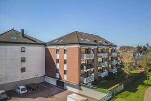 Lichtdurchflutete, charmante Dachgeschosswohnung
mit Südwest-Terrasse in sehr ruhiger und beliebter – Die vollständige Adresse der Immobilie erhältst du vom Anbieter., 52076 Kornelimünster, Aachen – Vorschaubild 20