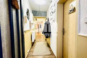 Schönes Ein- bis Zweifamilienhaus mit Gartenbereich, Terrasse + Balkon und Doppelgarage – Die vollständige Adresse der Immobilie erhältst du vom Anbieter., 34125 Wolfsanger, Kassel – Vorschaubild 10