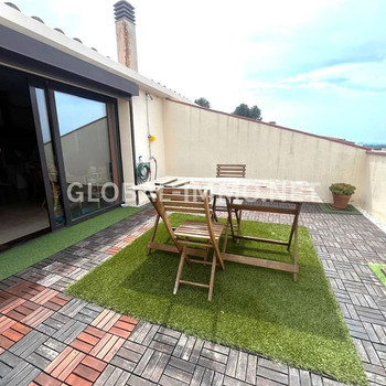 3-ZIMMER-DUPLEXWOHNUNG MIT GROSSEN TERRASSEN UND PARKPLATZ IN VILAJUIGA