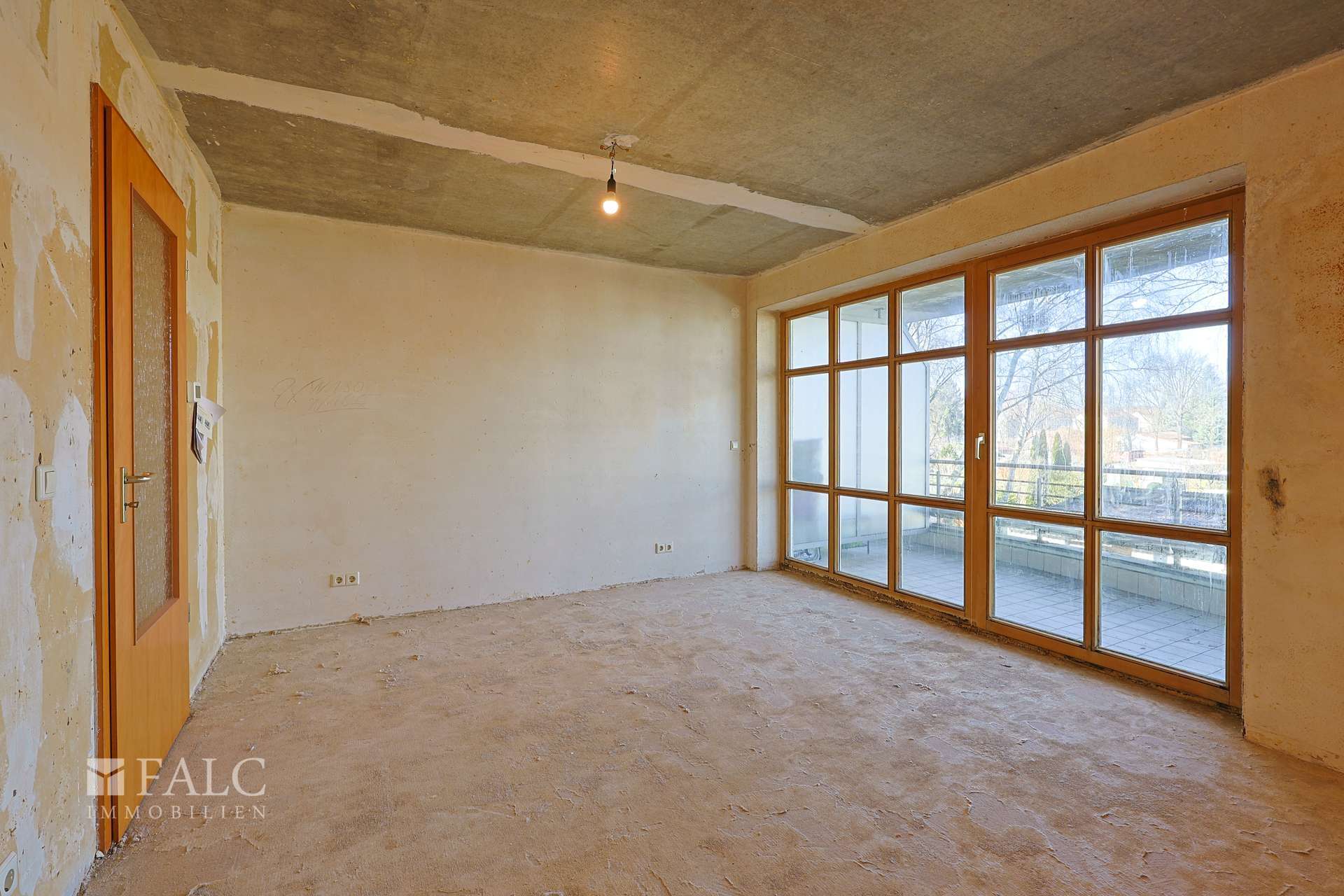 Renovierungsbedürftige Kapitalanlage mit solidem Renditepotenzial – inkl. Balkon & TG-Stellplatz, Potsdam Mittelmark Kreis – Bild 2