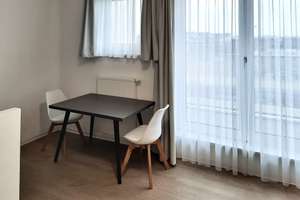 Zum 01.08.2026: Möbliertes exklusives Apartment in Toplage von Düsseldorf – Merziger Straße 19 a/b, 40476 Derendorf, Düsseldorf – Vorschaubild 3