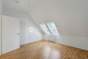 2025 FERTIG! Neue 77m² Dachgeschosswohnung Friedrichshain: Südblick, XXL Terrasse, 3 Zi.! – Grünberger Straße 65, 10245 Friedrichshain, Berlin – Vorschaubild 17