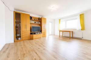Modernisierte 3-Zimmer-Wohnung mit traumhaftem Alpenpanorama in Englschalking / Bogenhausen – Die vollständige Adresse der Immobilie erhältst du vom Anbieter., 81927 Englschalking, München – Vorschaubild 2