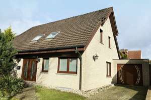 Familienfreundliches Einfamilienhaus mit Einliegerwohnung, Vollkeller + Garage - umfassend saniert - – Die vollständige Adresse der Immobilie erhältst du vom Anbieter., 48268 Greven – Vorschaubild 2