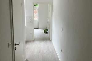 Frisch sanierte 2-Zimmer-Wohnung im Erdgeschoss mit eigener Terrasse – 40235 Flingern Nord, Düsseldorf – Vorschaubild 5