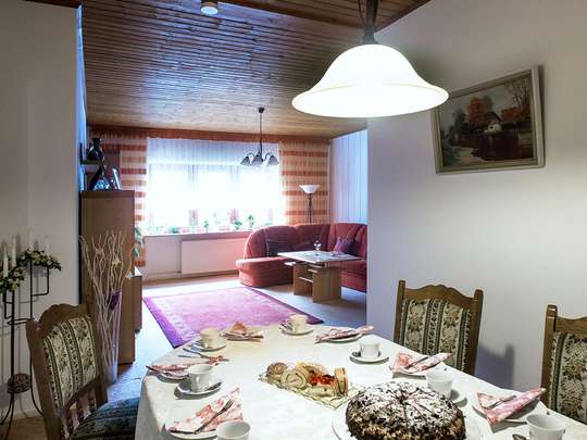 120m² Wohnung inkl. Garten, Terrasse und Garage in einem 2-Familienhaus - Bild 7