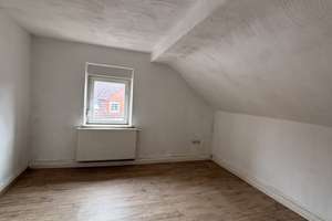 Wohnen mit Wohlfühlfaktor - Mietshaus frisch renoviert, mit Garten und Wintergarten  – Hochwaldstraße 82, 66954 Windsberg, Pirmasens – Vorschaubild 17