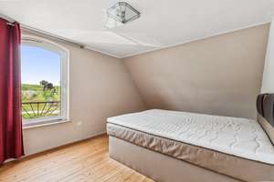 Ihr Rückzugsort im Grünen – Einfamilienhaus mit Traumgrundstück – Die vollständige Adresse der Immobilie erhältst du vom Anbieter., 76831 Billigheim-Ingenheim – Vorschaubild 13