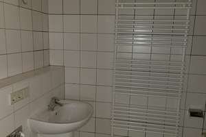 Bezugsfreie 4-Zimmer-Wohnung in Berlin Grünau – Rießerseestraße 8, 12527 Grünau, Berlin – Vorschaubild 11