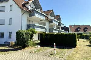 Helle und geräumige 3-Zimmer-Wohnung mit Terrasse in Neu-Ulm/Reutti gelegen.