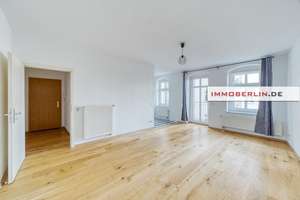 IMMOBERLIN.DE - Trendviertel! Beschauliche Altbauwohnung mit Westbalkon nahe S- & U-Bahnhof Schönhau – Die vollständige Adresse der Immobilie erhältst du vom Anbieter., 10437 Prenzlauer Berg, Berlin – Vorschaubild 1