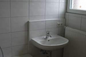 Schöne helle vollk. renovierte 2 ZKBB in MA-Neckarau im 2.OG – 68199 Neckarau, Mannheim – Vorschaubild 5