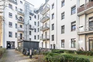 Winsstraße: Wunderschöne Altbauwohnung mit Balkon, hohe Decken, Tageslichbad, ruhige Innenhoflage – Winsstraße 59, 10405 Prenzlauer Berg, Berlin – Vorschaubild 16