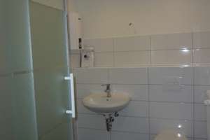 2 Raum Studio Apartment Etagenwohnung im Neben-/Hinterhaus – Kieler Straße 29c, 42107 Elberfeld, Wuppertal – Vorschaubild 6