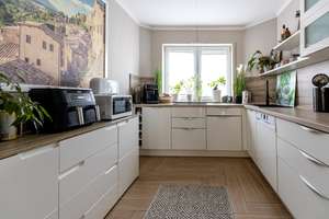 Charmantes Einfamilienhaus mit großzügigem Raumangebot und Garten – Die vollständige Adresse der Immobilie erhältst du vom Anbieter., 99092 Frienstedt, Erfurt – Vorschaubild 5