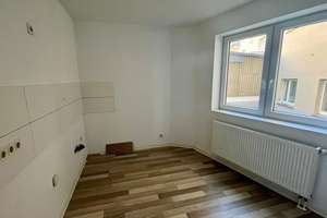 *ERDGESCHOSS WOHNUNG * renovierte 2 ZKB * Tageslichtbad mit Badewanne* Saarbrücken BURBACH – Die vollständige Adresse der Immobilie erhältst du vom Anbieter., 66115 Burbach, Saarbrücken – Vorschaubild 17