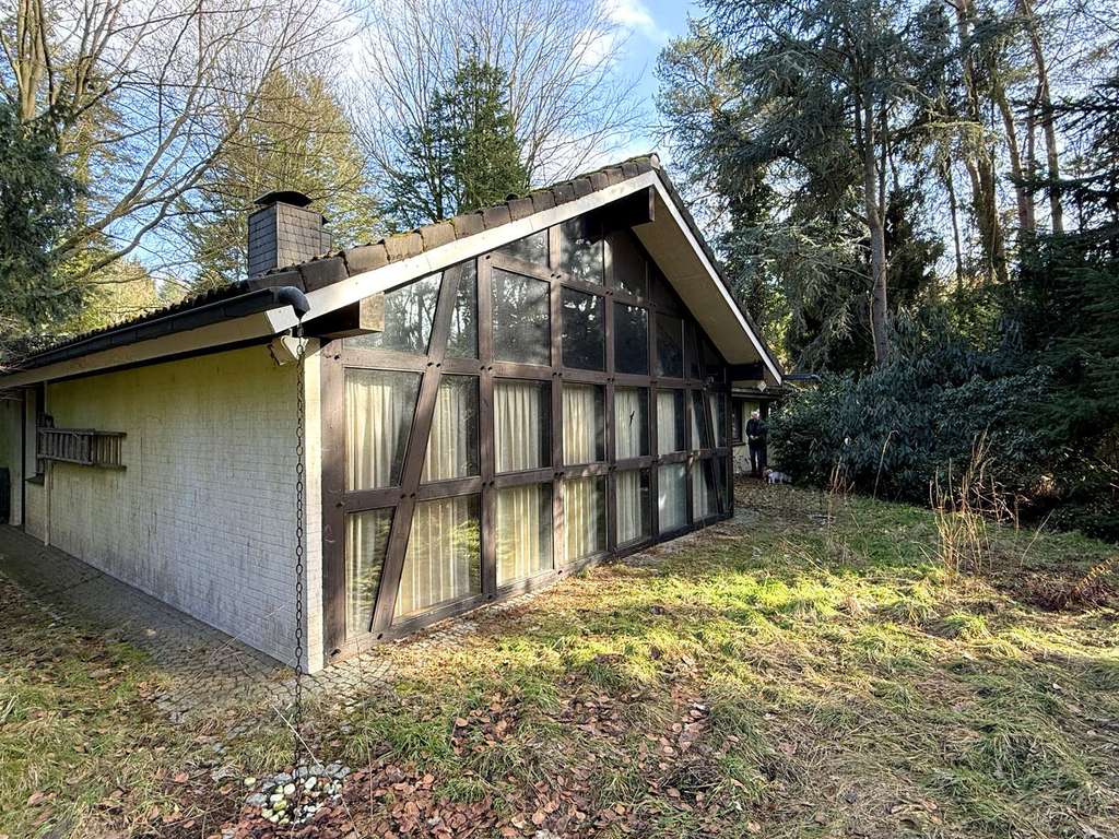 Immobilie in Kirchseelte - Toller Bungalow auf großem Grundstück, Garage - Bild 3