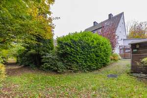 Familienidylle in Wuppertal: Freistehend, modernisiert & mit eigenem Gartenparadies – Die vollständige Adresse der Immobilie erhältst du vom Anbieter., 42281 Barmen, Wuppertal – Vorschaubild 24