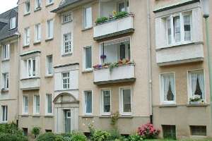 ** Modernisierte 2-Zi-Wohnung sucht neuen Bewohner ** – Simsonstr. 47, 45147 Holsterhausen, Essen – Vorschaubild 3