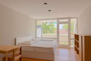 ca. 4,20 % Rendite | hochwertig sanierte, möblierte 1-Zimmer-Wohnung mit TG-Stellplatz in Sendling