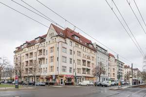 Bötzowviertel, Prenzlauer Berg - 2,5 Zimmer zzgl. Wohnküche, 3,3m Deckenhöhe, Dielen, Lift, Altbau – Danziger Straße 153, 10407 Prenzlauer Berg, Berlin – Vorschaubild 12