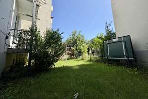 Altbauwohnung mit 3 Zimmern und zwei Balkonen nahe der Lübecker Innenstadt – Die vollständige Adresse der Immobilie erhältst du vom Anbieter., 23558 Sankt Lorenz Süd, Lübeck – Vorschaubild 25