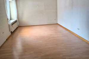 !!RESERVIERT!! Günstiges, gepflegtes 4-Zimmer-Reihenhaus in Düren – Alexanderstraße 4, 52353 Düren (Kreis) – Vorschaubild 7
