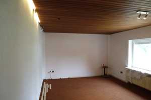 Doppelhaus-Hälfte auf 1.132 m² Grundstück in guter Wohnlage – Haselnussweg 15, 86169 Augsburg – Vorschaubild 17