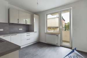 WG geeignet! Moderne 3-Zimmer-Wohnung mit Einbauküche in Toplage zur Innenstadt! – Westring 54, 44787 Gleisdreieck, Bochum – Vorschaubild 2