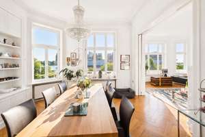 Altbau-Villa in Blankenese mit Panoramablick auf die Elbe und Aufzug auf allen Ebenen – Die vollständige Adresse der Immobilie erhältst du vom Anbieter., 22587 Blankenese, Hamburg – Vorschaubild 3