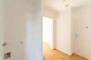 Bezugsfrei & provisionsfrei: 3-Zimmer-Wohnung mit Sonnenbalkon in Top-Zustand! – Berlin – Vorschaubild 12