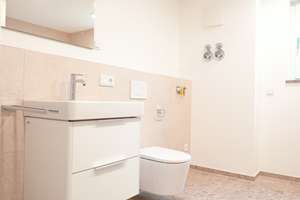 Gemütliche 2-Zimmer-Souterrainwohnung mit Gartenanteil und hochwertigem Wohnkomfort – Josef-Beiser-Straße 30, 81737 Altperlach, München – Vorschaubild 5