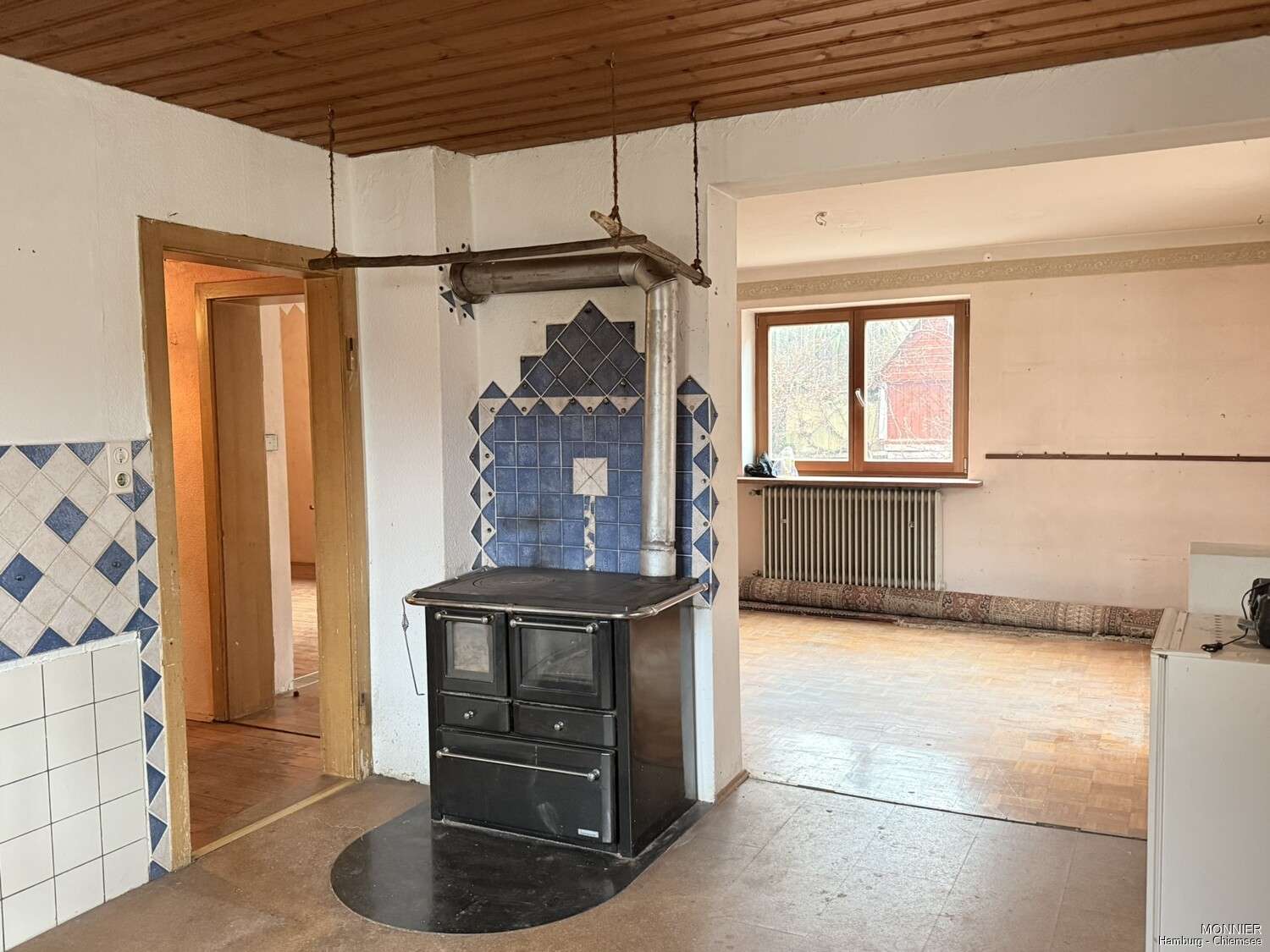 Immobilie in Trostberg - Idyllisches Ein,- bis Zweifamilienhaus in bester Lage - Bild 0