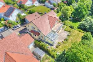 Zuhause mit Weitblick – Hochwertiges Zweifamilienhaus in begehrter Feldrandlage – Die vollständige Adresse der Immobilie erhältst du vom Anbieter., 74078 Kirchhausen, Heilbronn – Vorschaubild 9
