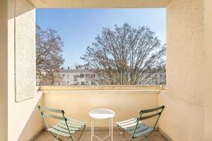 Henselmann Ensemble, Prenzlauer Berg: Modernisierte und helle 3 Zimmer-Wohnung mit Ost-Balkon – Goethestraße 4, 10409 Prenzlauer Berg, Berlin – Vorschaubild 9