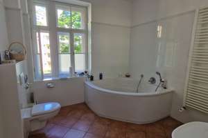 Property thumbnail 9