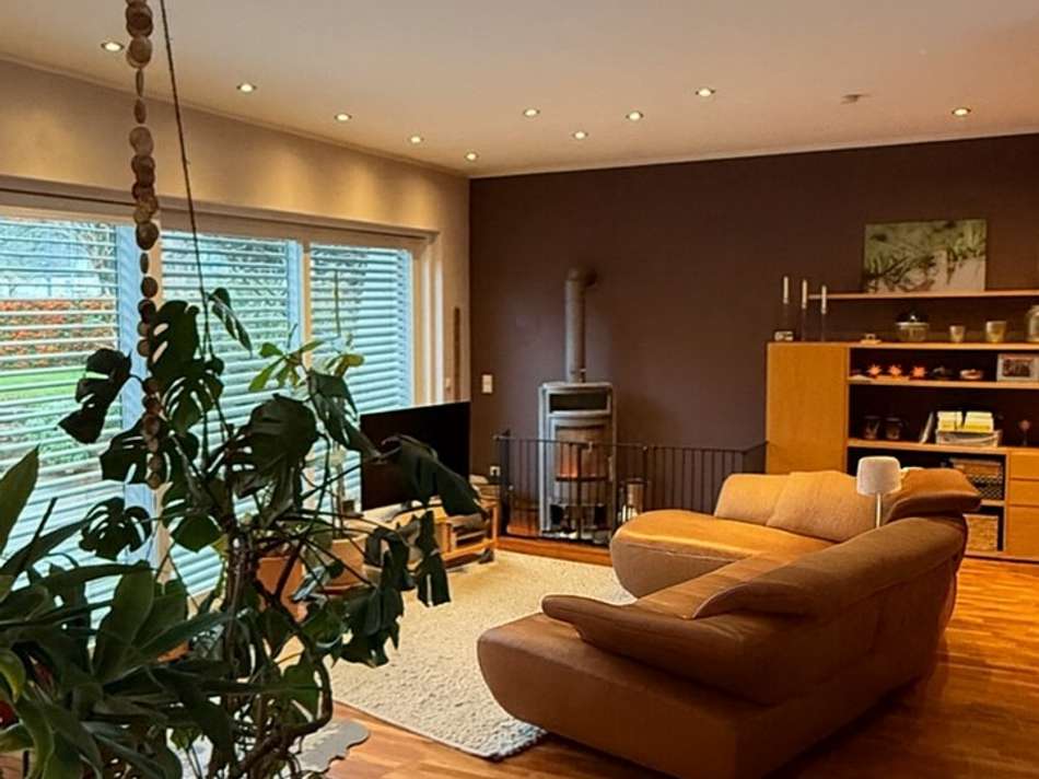 40402B4890E64FF992DF4DBF6142E2