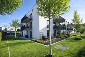 LAVENDELHÖFE: Neuwertige 3-Zimmer ETW! City-Oase! Aufzug! Gartenterrasse! TG-Platz!